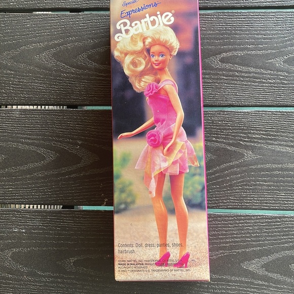NRFB Vintage 1990 Woolworth’s Special Edition ~ Special Expressions Barbie 🌸 - Picture 5 of 11